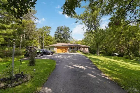 1084 Brown Rd, Wilmington, OH 45177