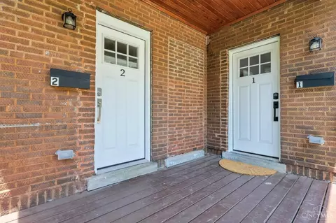 Exterior - 3021 Melrose Ave, Cincinnati, OH 45206 photo 3 of 8