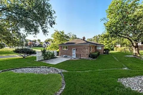Exterior - 6955 Carroll Ave, Cincinnati, OH 45236 photo 6 of 6