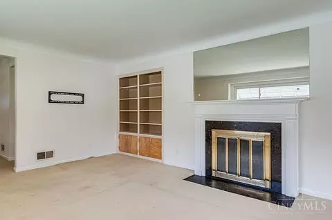 Living - 6955 Carroll Ave, Cincinnati, OH 45236 photo 1 of 8