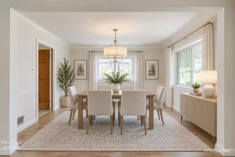 Dining - 6955 Carroll Ave, Cincinnati, OH 45236 photo 1 of 1