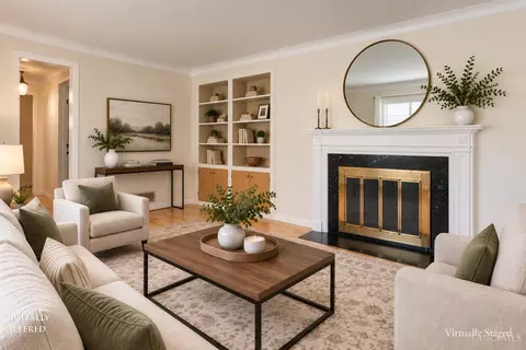 Living - 6955 Carroll Ave, Cincinnati, OH 45236 photo 2 of 8