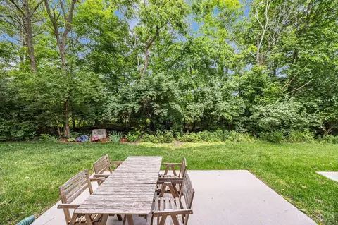 Exterior - 822 Blackcomb Dr, Cincinnati, OH 45244 photo 6 of 6