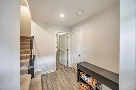 Entry Way - 822 Blackcomb Dr, Cincinnati, OH 45244 photo 1 of 2