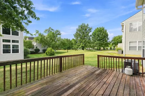 Exterior - 6433 Eagleview Dr, Mason, OH 45040 photo 3 of 8
