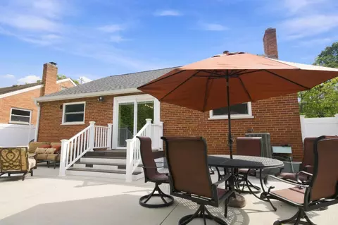 Exterior - 4570 Hunt Rd, Blue Ash, OH 45242 photo 9 of 18