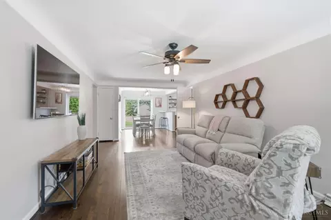 Living - 4570 Hunt Rd, Blue Ash, OH 45242 photo 1 of 3