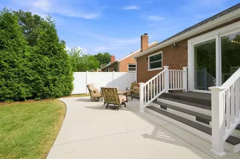 Exterior - 4570 Hunt Rd, Blue Ash, OH 45242 photo 5 of 18