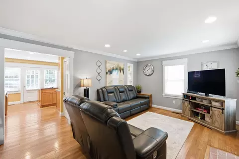 Other - 3307 Maplecrest Pl, Cincinnati, OH 45209 photo 2 of 7