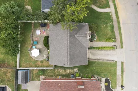 View/Area - 3307 Maplecrest Pl, Cincinnati, OH 45209 photo 1 of 2