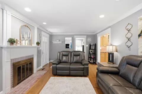 Other - 3307 Maplecrest Pl, Cincinnati, OH 45209 photo 1 of 7