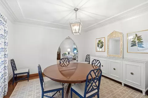 Dining - 2898 Temple Ave, Cincinnati, OH 45211 photo 2 of 3