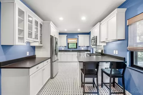 Kitchen - 2898 Temple Ave, Cincinnati, OH 45211 photo 1 of 5