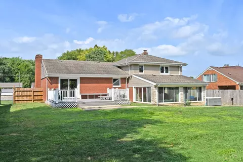 Exterior - 1258 Immaculate Ln, Cincinnati, OH 45255 photo 9 of 10