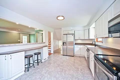 Kitchen - 1258 Immaculate Ln, Cincinnati, OH 45255 photo 1 of 4