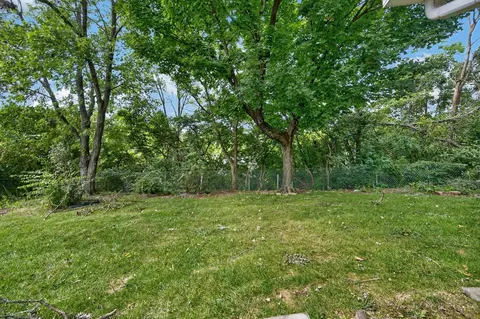 Exterior - 12145 Kenn Rd, Cincinnati, OH 45240 photo 7 of 12
