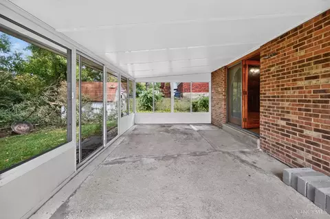 Exterior - 12145 Kenn Rd, Cincinnati, OH 45240 photo 6 of 12