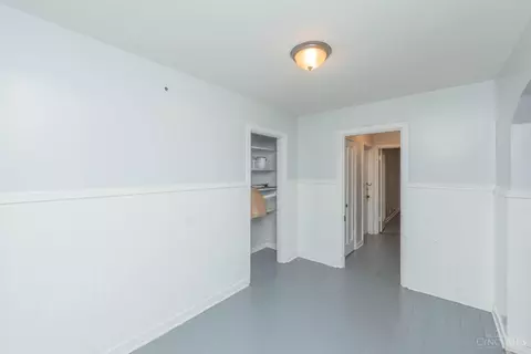 Entry Way - 7169 Reading Rd, Cincinnati, OH 45237 photo 1 of 1