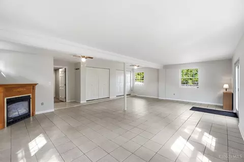 Living - 3437 Trovillo Rd, Morrow, OH 45152 photo 5 of 12