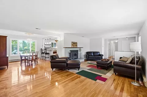 Living - 3437 Trovillo Rd, Morrow, OH 45152 photo 3 of 12