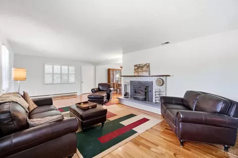 Living - 3437 Trovillo Rd, Morrow, OH 45152 photo 2 of 12