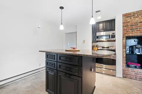 Kitchen - 3437 Trovillo Rd, Morrow, OH 45152 photo 5 of 7