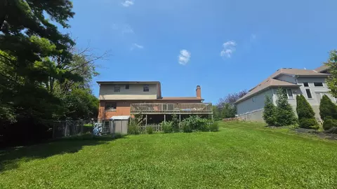 3875 Ridgedale Dr, Cincinnati, OH 45247 photo 2