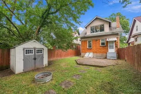 Exterior - 723 Hand Ave, Cincinnati, OH 45232 photo 8 of 9