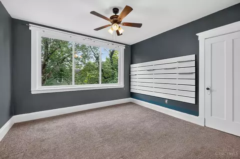 Bedroom - 723 Hand Ave, Cincinnati, OH 45232 photo 1 of 4