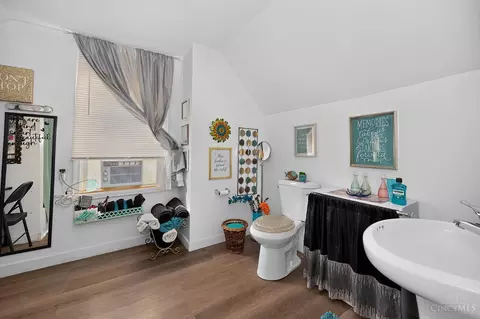 Bath - 3311 Harrison Ave, Cheviot, OH 45211 photo 3 of 8