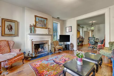 Living - 1316 Spring St, Cincinnati, OH 45202 photo 3 of 3