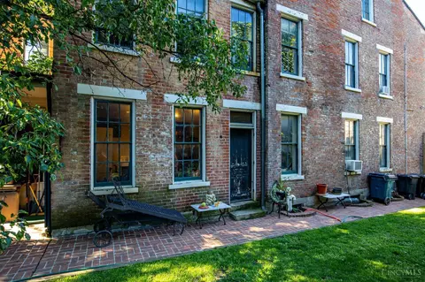 Exterior - 1316 Spring St, Cincinnati, OH 45202 photo 5 of 9