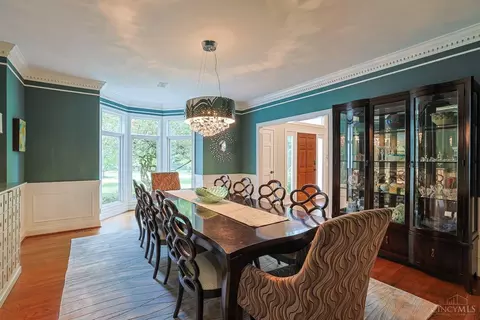 Dining - 7675 Foxgate Ln, Cincinnati, OH 45243 photo 1 of 4