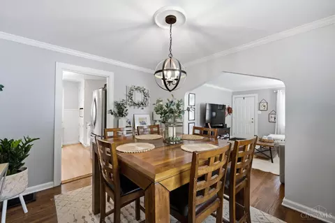 Dining - 7005 Bramble Ave, Cincinnati, OH 45227 photo 2 of 2