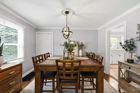 Dining - 7005 Bramble Ave, Cincinnati, OH 45227 photo 1 of 2