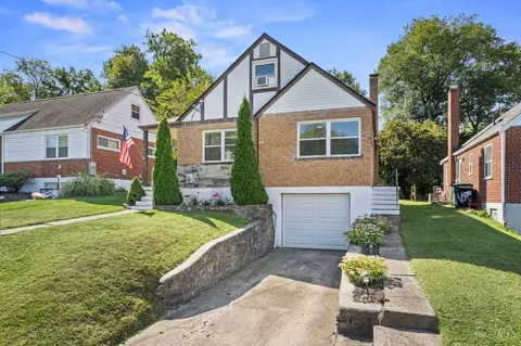 Exterior - 5287 Highview Dr, Cincinnati, OH 45238 photo 5 of 11