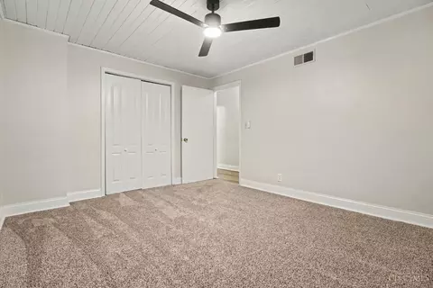 Bedroom - 8997 Plainfield Rd, Cincinnati, OH 45236 photo 7 of 8