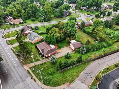 View/Area - 8997 Plainfield Rd, Cincinnati, OH 45236 photo 3 of 5