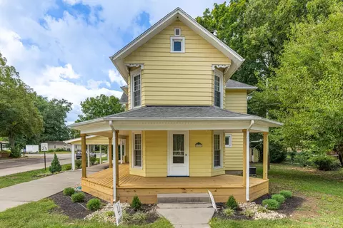 Exterior - 737 Central Ave, Carlisle, OH 45005 photo 4 of 11