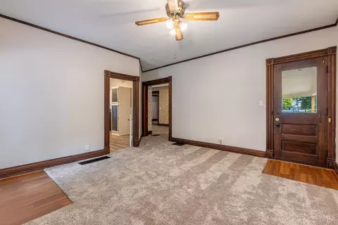 Living - 737 Central Ave, Carlisle, OH 45005 photo 5 of 7