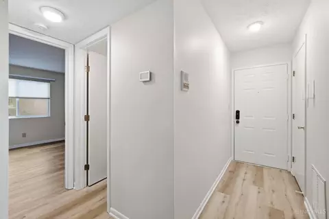 Entry Way - 997 Cedar Ridge Dr, Cincinnati, OH 45245 photo 2 of 2