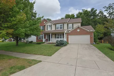 Exterior - 1147 Stableview Cir, Hamilton Township, OH 45039 photo 2 of 14