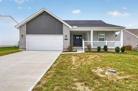 313 Selkirk Pl, Trenton, OH 45067