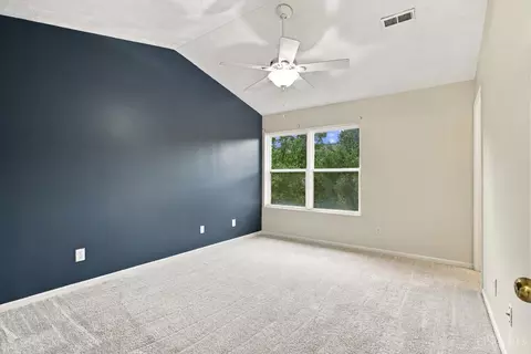 Bedroom - 6572 Eagleview Dr, Mason, OH 45040 photo 3 of 7