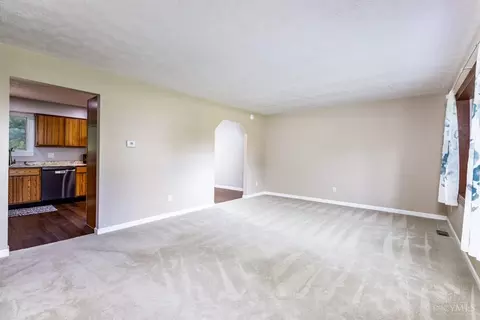 Living - 4953 Brant Rd, Morrow, OH 45152 photo 4 of 10