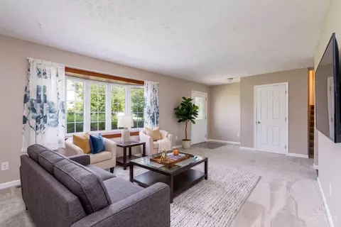 Living - 4953 Brant Rd, Morrow, OH 45152 photo 6 of 10