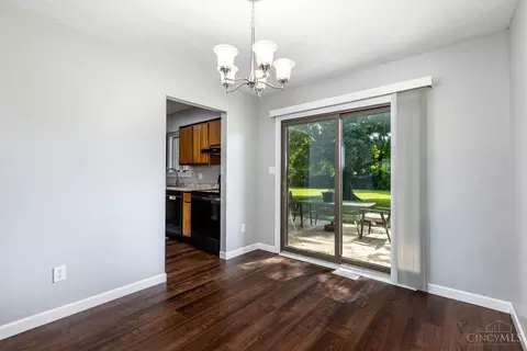 Dining - 4953 Brant Rd, Morrow, OH 45152 photo 2 of 4