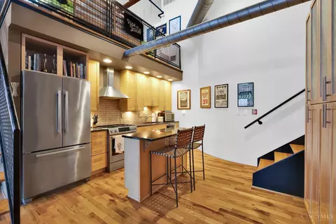 Kitchen - 404 Reading Rd, Cincinnati, OH 45202 photo 3 of 4
