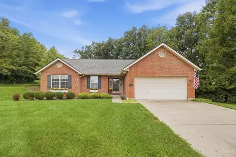 25 Port Ct, Fairfield, OH 45014