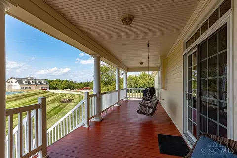 Exterior - 4962 Thomas Rd, Trenton, OH 45067 photo 8 of 13